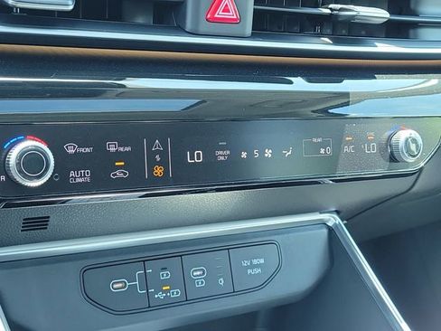 New 2026 Kia Carnival SX Prestige FWD image 30