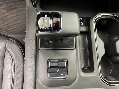Used 2025 GMC Sierra 1500 AT4 AWD/4WD image 45