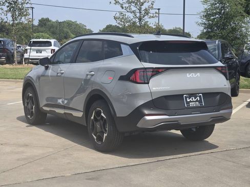 New 2026 Kia Sportage EX w/ EX Panorama Roof Package AWD/4WD image 3