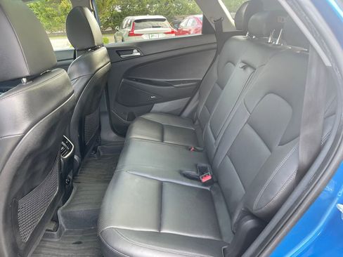 Used 2021 Hyundai Tucson Ultimate w/ Cargo Package FWD image 16