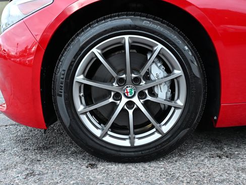 Used 2019 Alfa Romeo Giulia AWD w/ Cold Weather Package image 48