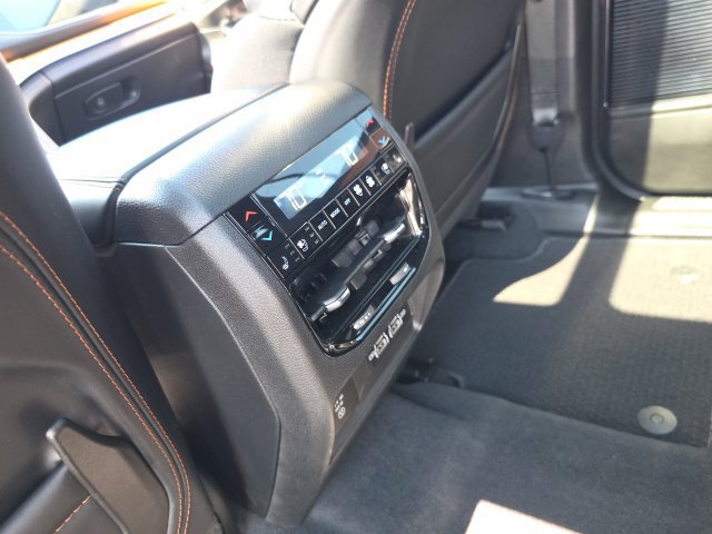 Used 2024 Jeep Grand Cherokee L Summit AWD/4WD image 32