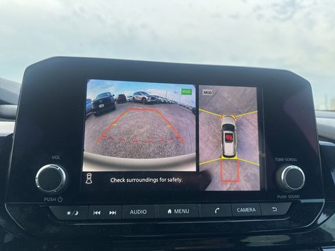 Certified 2025 Nissan Pathfinder Rock Creek image 48