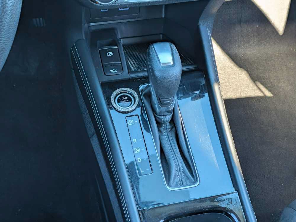 Used 2023 Nissan Kicks SV FWD image 25