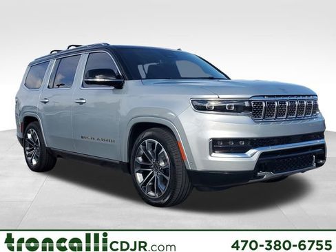 Used 2024 Jeep Grand Wagoneer Series III w/ HD Trailer Tow Package image 1