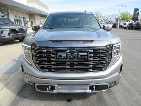 Used 2024 GMC Sierra 1500 Denali Ultimate AWD/4WD image 16