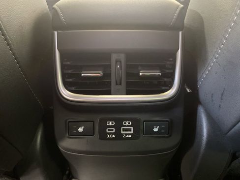 Used 2023 Subaru Outback Limited AWD/4WD image 18
