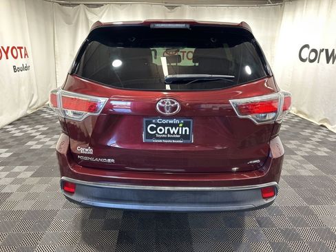Used 2016 Toyota Highlander LE image 7