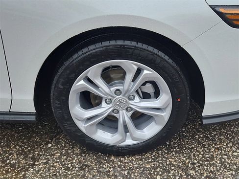 New 2025 Honda Accord LX image 3