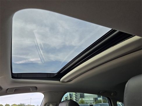 Used 2023 Honda Civic Touring image 18