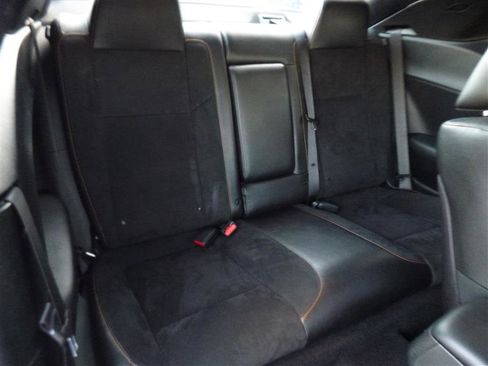 Used 2022 Dodge Challenger GT w/ Plus Package image 7