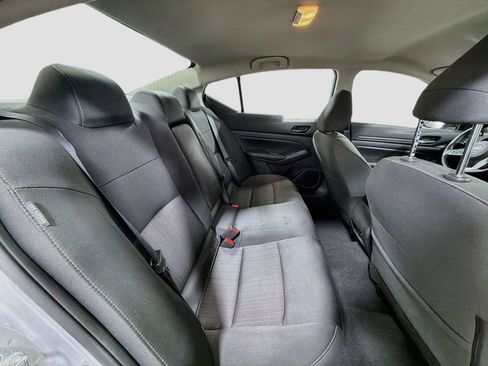 Used 2024 Nissan Altima 2.5 SV AWD/4WD image 26