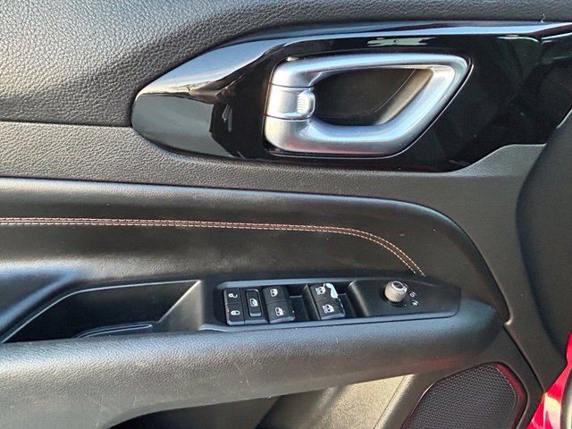 Used 2022 Jeep Compass Limited AWD/4WD image 18