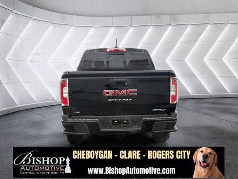 Used 2022 GMC Canyon AT4 image 18