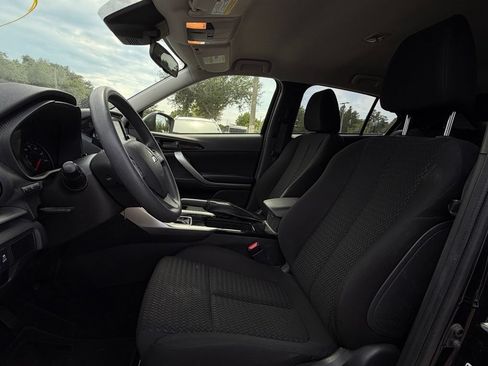 Used 2023 Mitsubishi Eclipse Cross ES AWD/4WD image 10