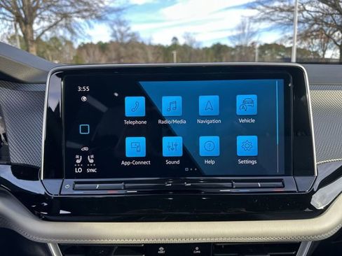 New 2026 Volkswagen Atlas Cross Sport SEL Premium R-Line image 17