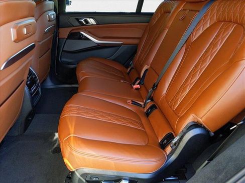 New 2025 BMW X7 M60i w/ Climate Comfort Package image 17