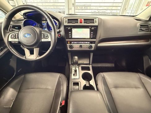 Used 2017 Subaru Outback 3.6R Limited image 25