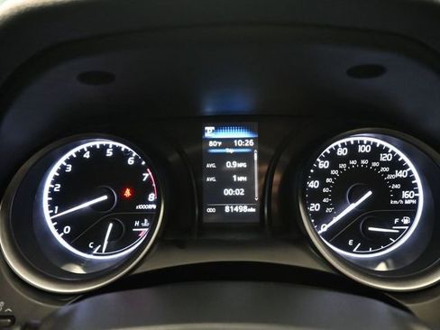 Used 2023 Toyota Camry SE image 12