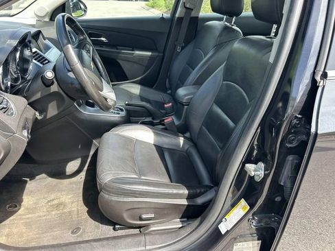 Used 2014 Chevrolet Cruze LTZ FWD image 30