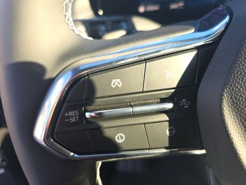 New 2026 Chevrolet Traverse Z71 w/ Enhanced Driving Package image 16