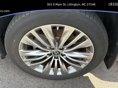 Used 2021 Toyota Highlander Platinum AWD/4WD image 23