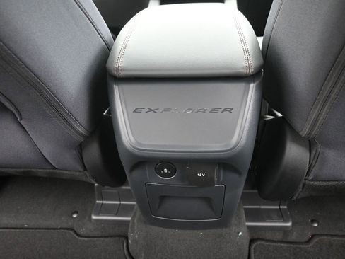 New 2026 Ford Explorer Active image 12