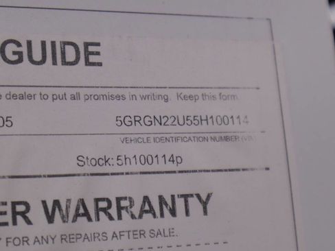 Used 2005 HUMMER H2 SUT w/ Preferred Equipment Group image 47