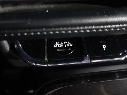 Used 2023 Lincoln Nautilus Reserve AWD/4WD image 42