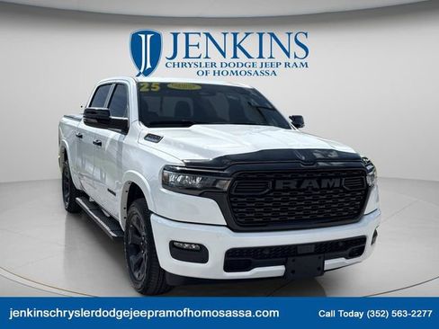 Used 2025 RAM 1500 Big Horn AWD/4WD image 12