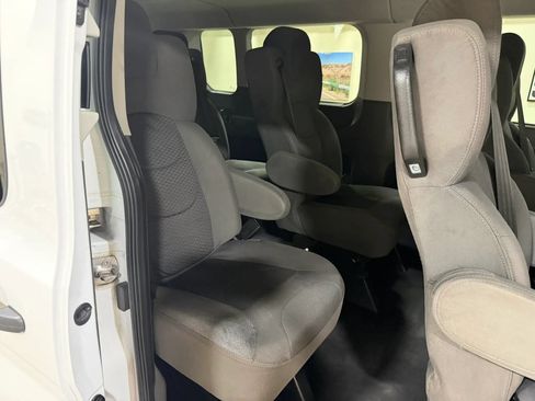 Used 2020 Ford Transit 350 XLT RWD image 27