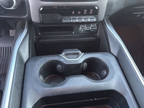 Used 2021 RAM 1500 Big Horn image 14