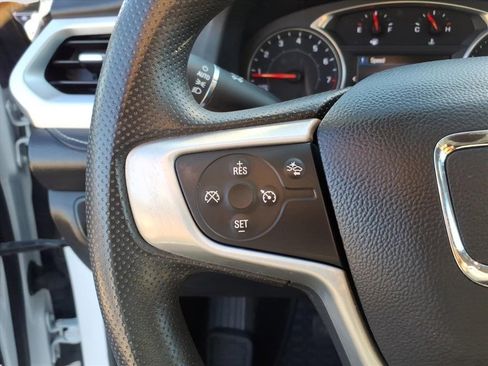 Used 2021 GMC Acadia SLE w/ Driver Convenience Package image 19