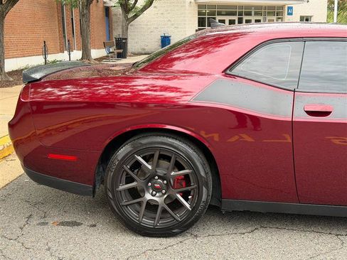 Used 2018 Dodge Challenger T/A RWD image 8