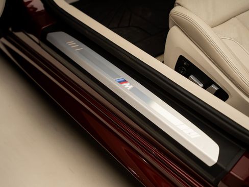 Used 2023 BMW 840i Convertible w/ Comfort Seating Package RWD image 59