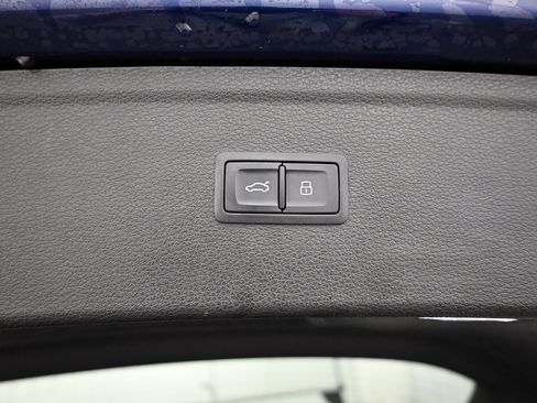 Used 2018 Audi Q5 2.0T Premium Plus w/ Premium Plus Package image 31