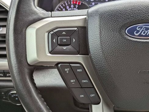 Used 2021 Ford F250 Lariat w/ Lariat Value Package RWD image 25