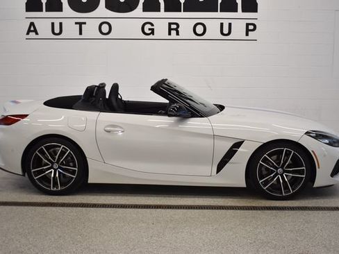 Used 2022 BMW Z4 sDrive30i w/ Premium Package 2 RWD image 9