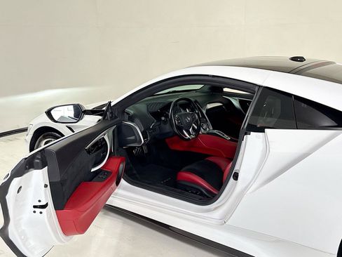 Used 2020 Acura NSX AWD/4WD image 12