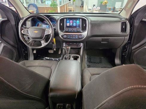 Used 2017 Chevrolet Colorado LT w/ LT Convenience Package AWD/4WD image 16