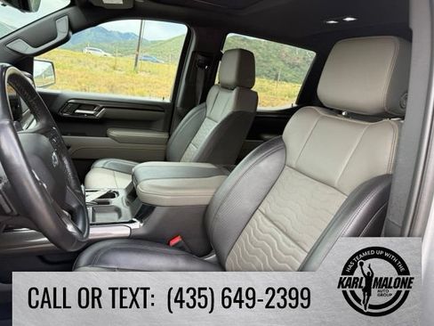 Used 2023 Chevrolet Silverado 1500 ZR2 w/ Technology Package AWD/4WD image 15