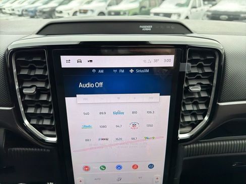 New 2025 Ford Ranger XLT w/ Equipment Group 301A High image 30