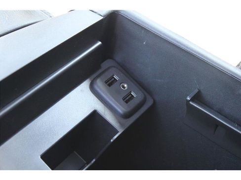 Used 2017 Chevrolet Tahoe Premier image 37