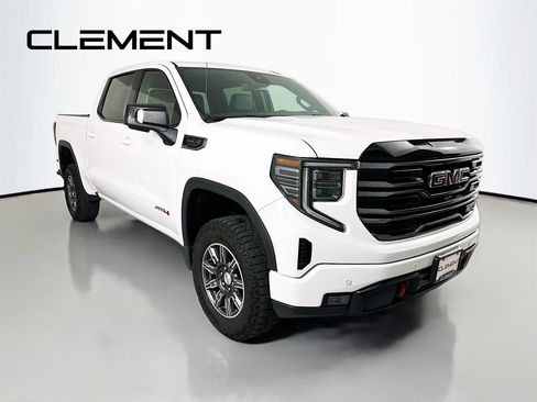 Used 2025 GMC Sierra 1500 AT4 AWD/4WD image 5