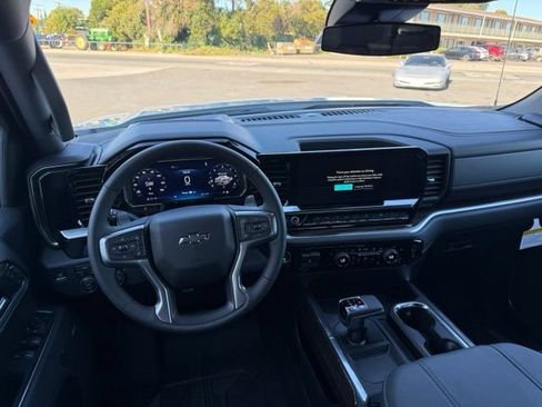 New 2026 Chevrolet Silverado 1500 RST w/ Redline Edition AWD/4WD image 15