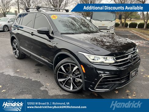 Used 2024 Volkswagen Tiguan SEL R-Line image 1