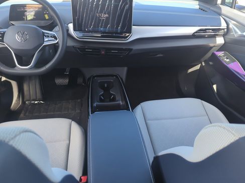 New 2025 Volkswagen ID.4 Pro S image 19