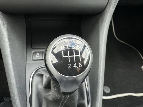 Used 2012 Volkswagen Golf R 2-Door image 17