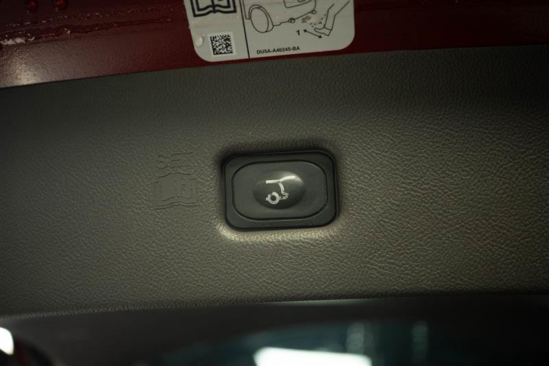 Used 2019 Lincoln Nautilus Reserve AWD/4WD image 8