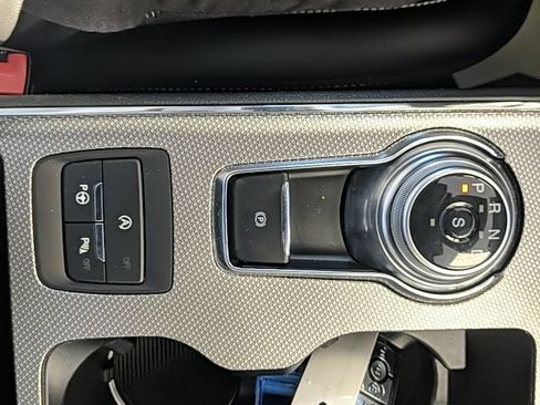 Used 2021 Ford Edge ST w/ Equipment Group 401A AWD/4WD image 25
